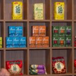 Exhibición de la línea de yerbas, tés, hierbas y alimentos Cachamai presentada durante la Expo Rural, con sus principales productos para el consumo masivo